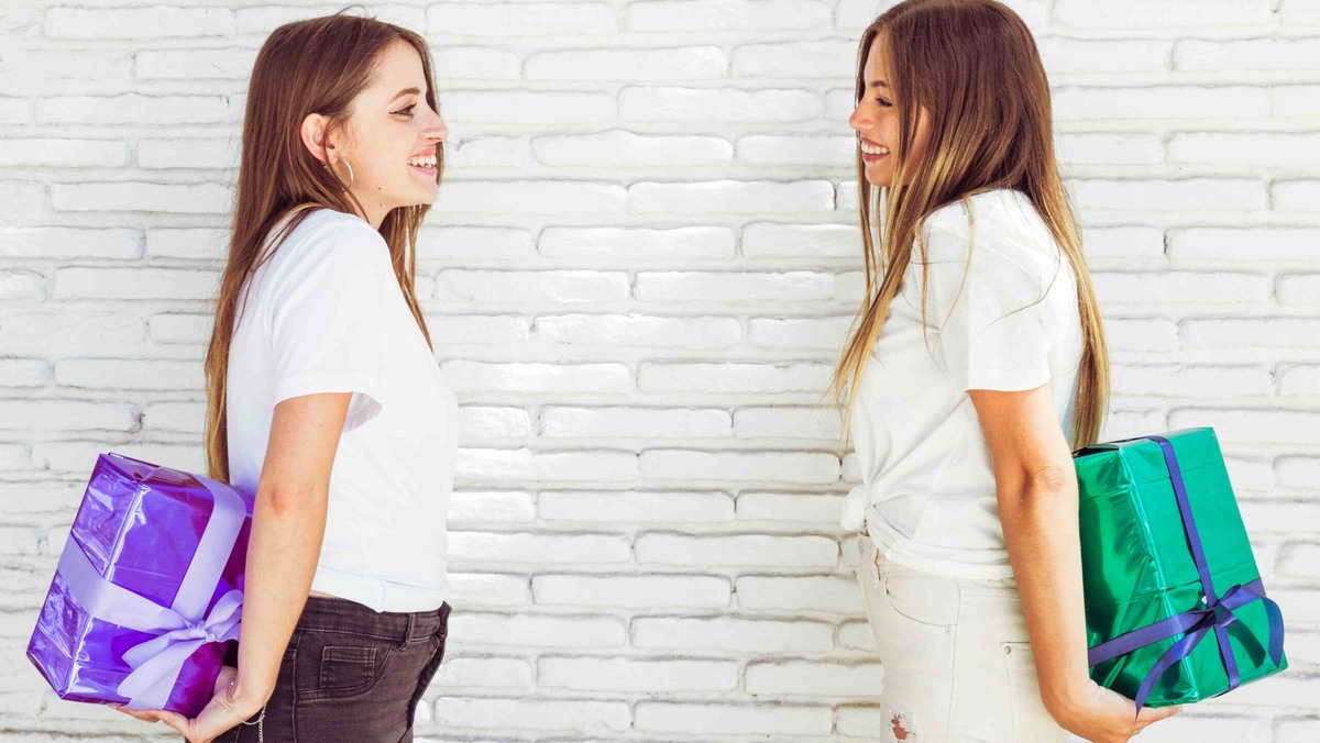    Что пожелать на 8 Марта подруге? А маме? А коллегам? Фото: Freepik