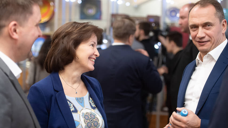 Генеральный директор компании «Ленстройтрест» Валерия Малышева и генеральный директор компании КВС Сергей Ярошенко.📷Фото: Евгений Павленко / Коммерсантъ