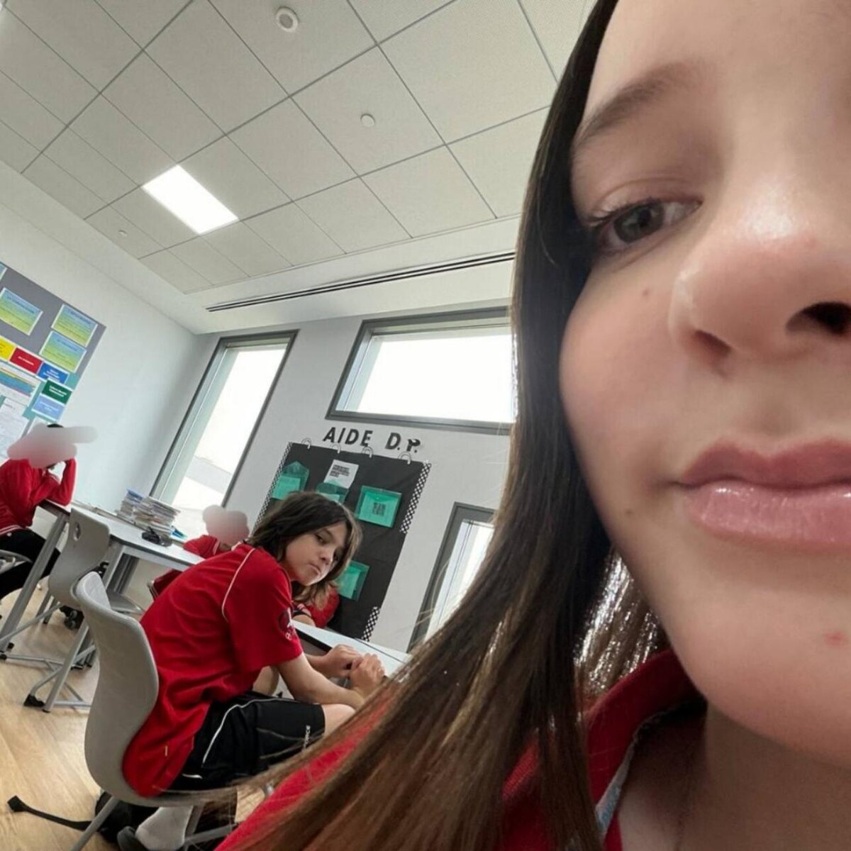    Алла-Виктория с братом Социальные сети