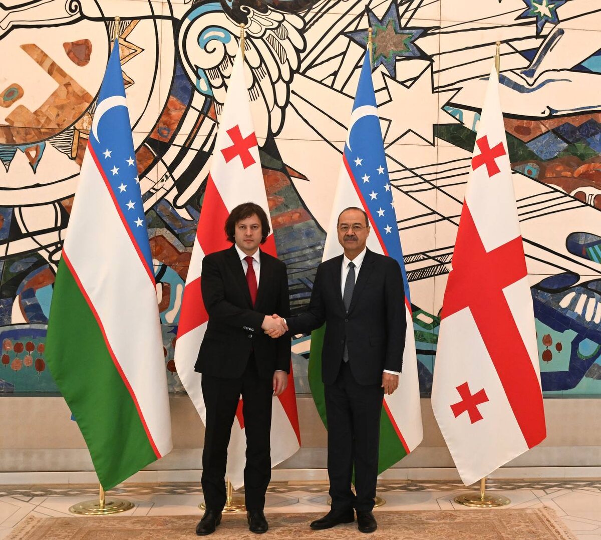 © пресс-служба премьер-министра РУз.