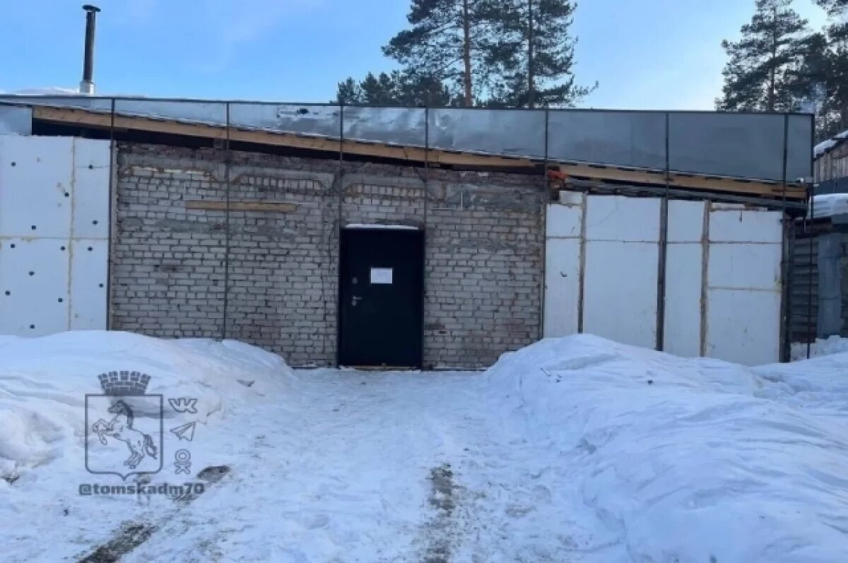    Возле ОКБ в Томске убрали незаконный баннер об оказании ритуальных услуг