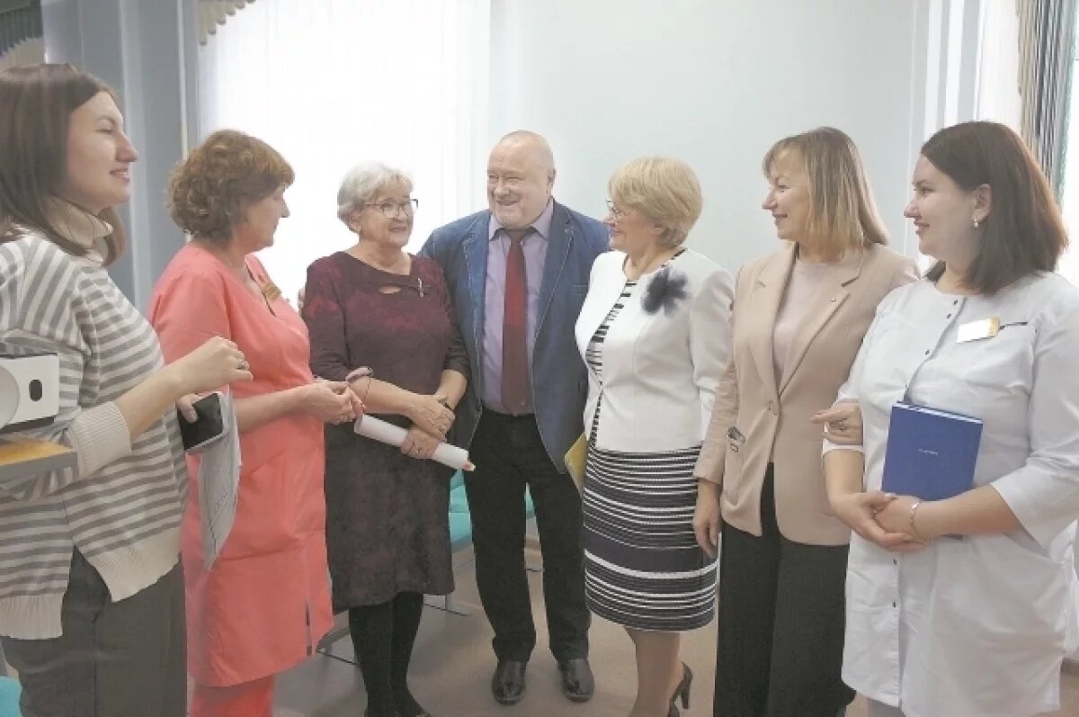    Сергей Быструшкин на встрече с активом МСЧ №7.