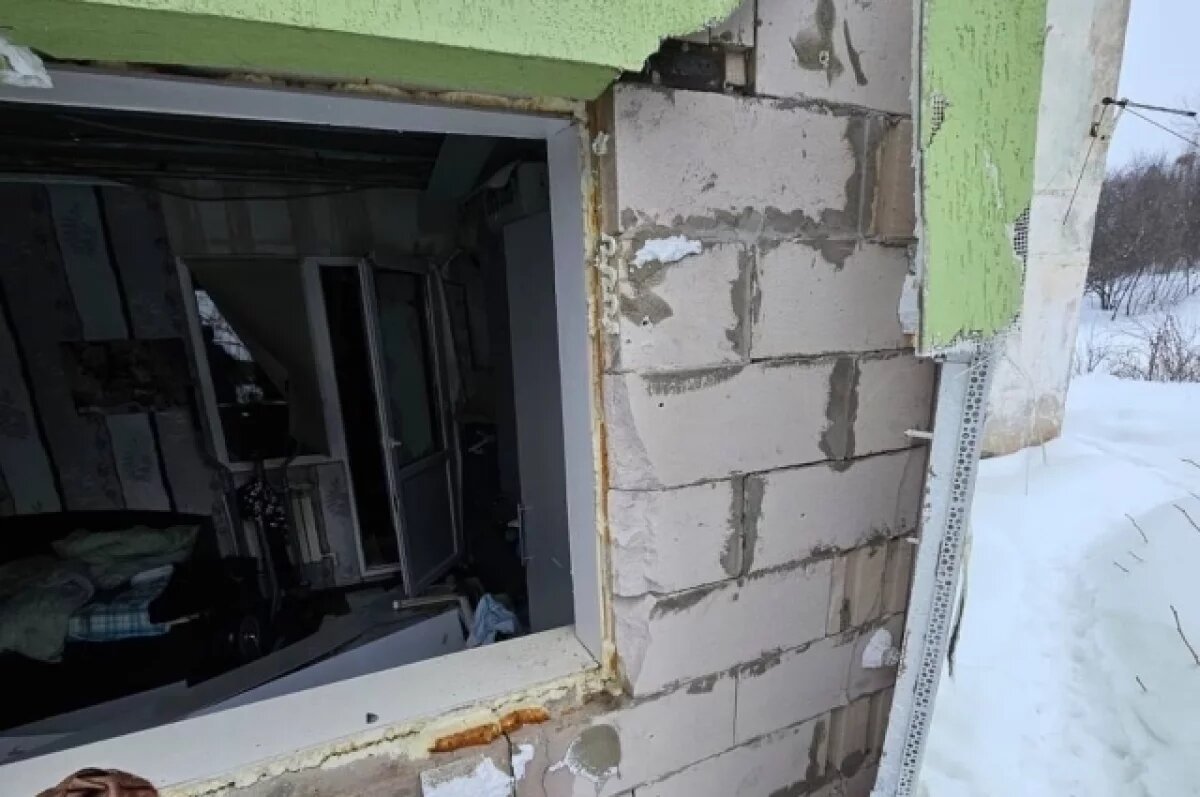    Следователи устанавливают обстоятельства возгорания горючих паров под Уфой