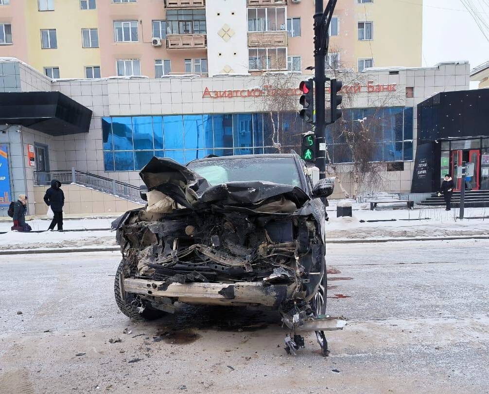    Авария произошла на проспекте Ленина в центре ЯкутскаФото ГАИ Якутска