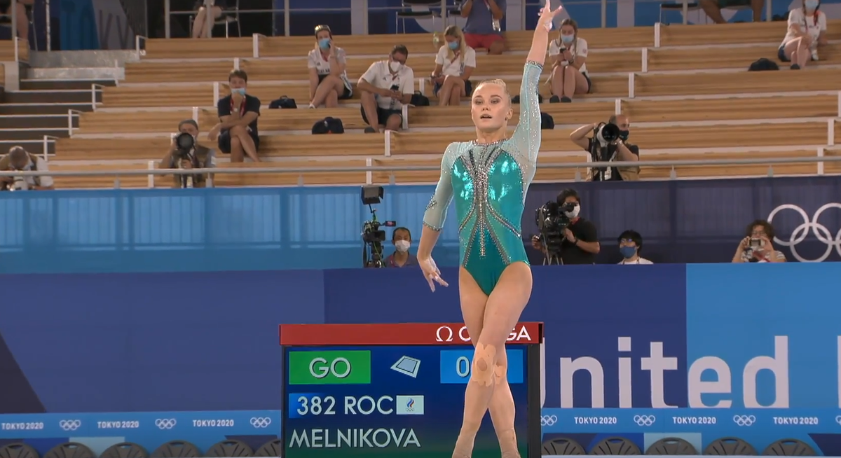   Ангелина Мельникова. Фото: стоп-кадр выступления гимнастки на Олимпиаде-2020
