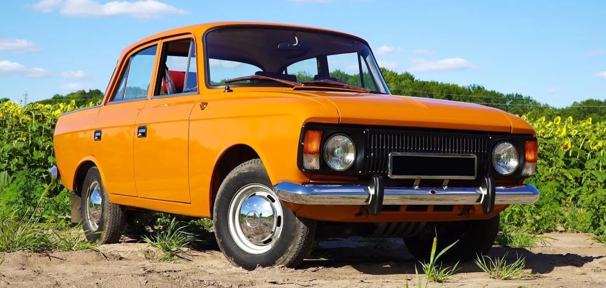 картинка из интернета Москвич 1962 года