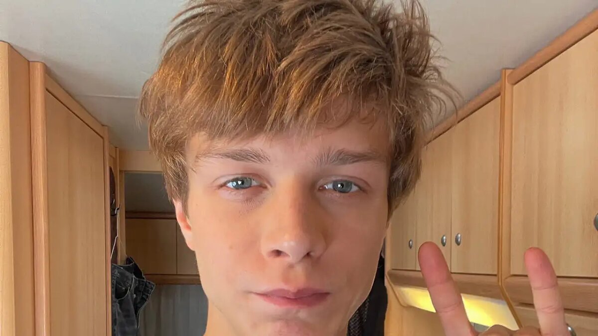    Глеб Калюжный