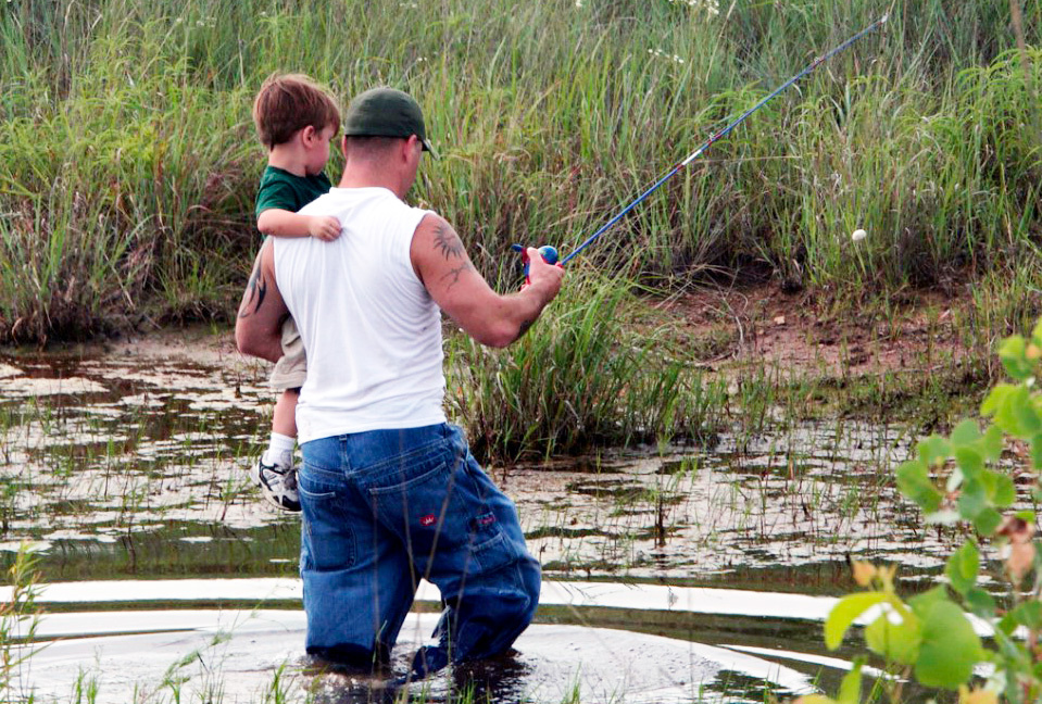 Как и говорил, выбирайте удобные места для рыбалки ;)