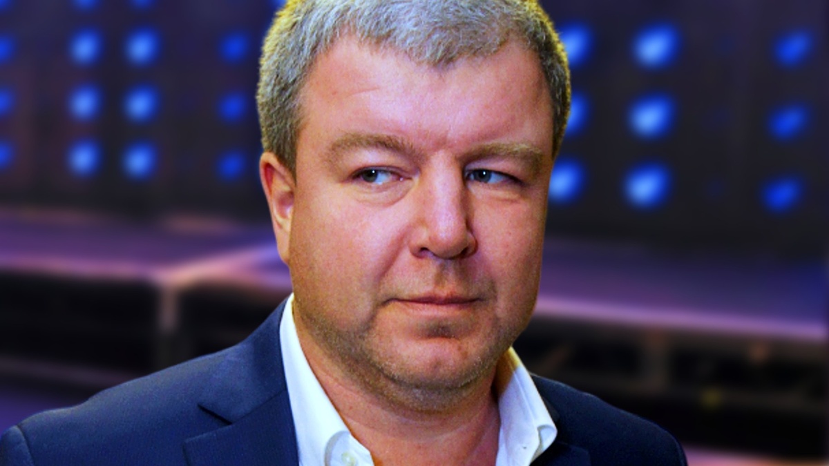 Александр Робак