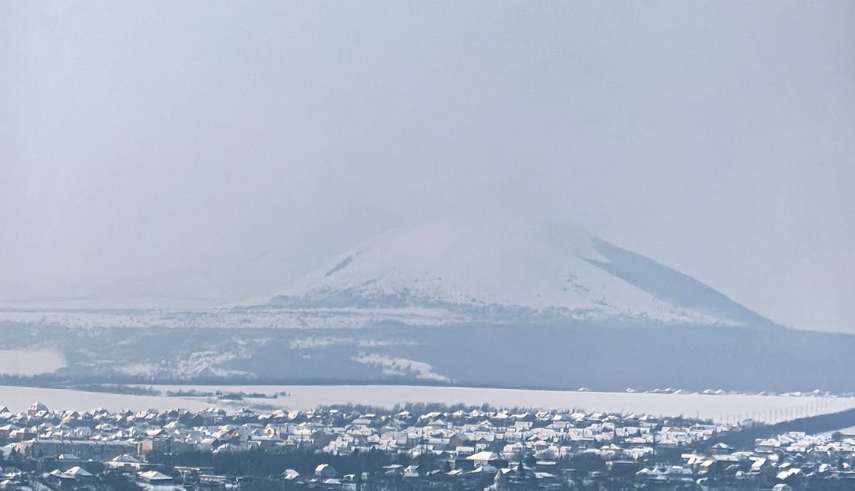 Эльбрус не видно, будто его и не было. (Фото автора)