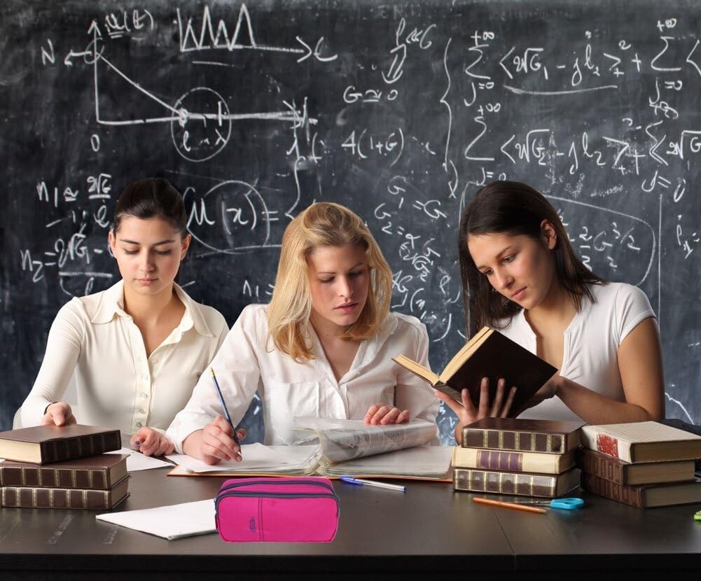    Репетитор или платное образование: что выбрать?