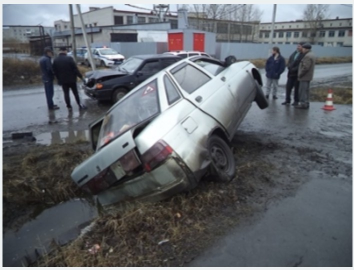 1. ДТП в Туринском районе: автокресло спасает жизни

