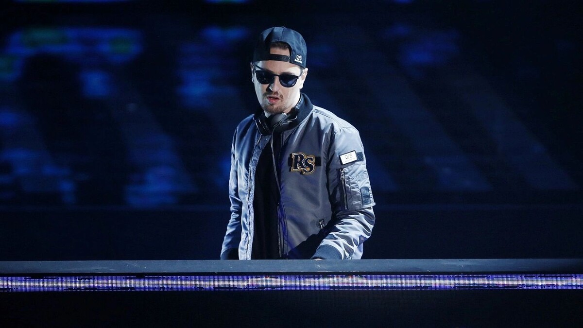    Робин Шульц на фестивале в Сан-Ремо. Фото: Andrea Raffin/Shutterstock/Fotodom