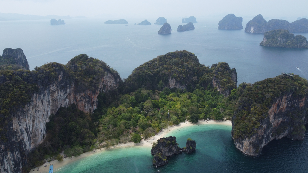 Остров Хонг и другие острова входящие в одноименный архипелаг