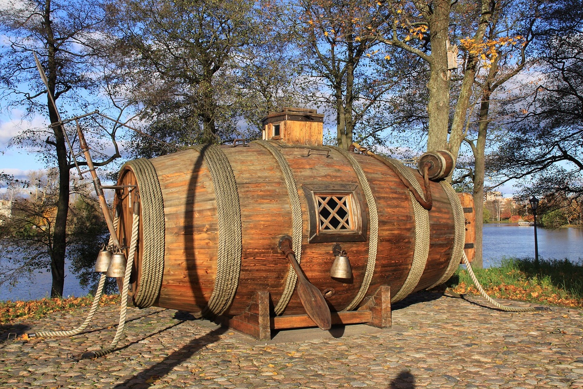 Макет потаённого судна Ефима Никонова в Сестрорецке