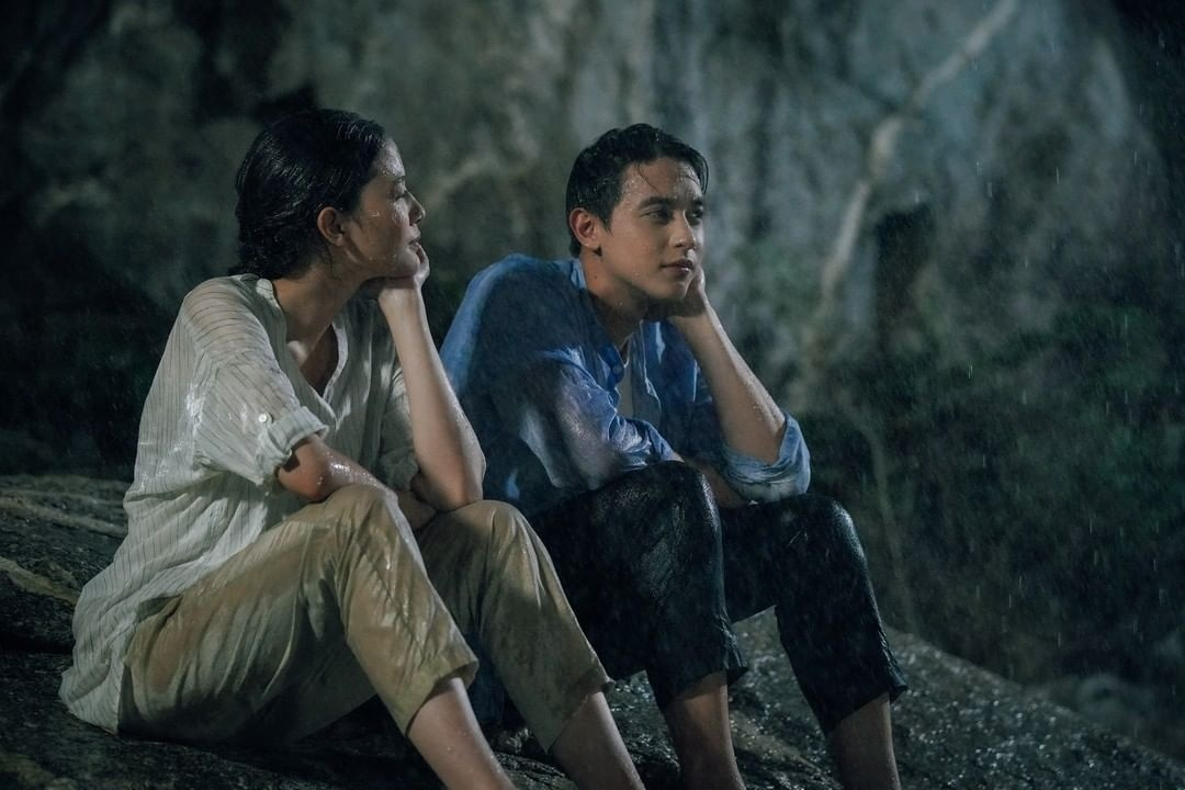 Кадр из дорамы "Роман: конец игры"