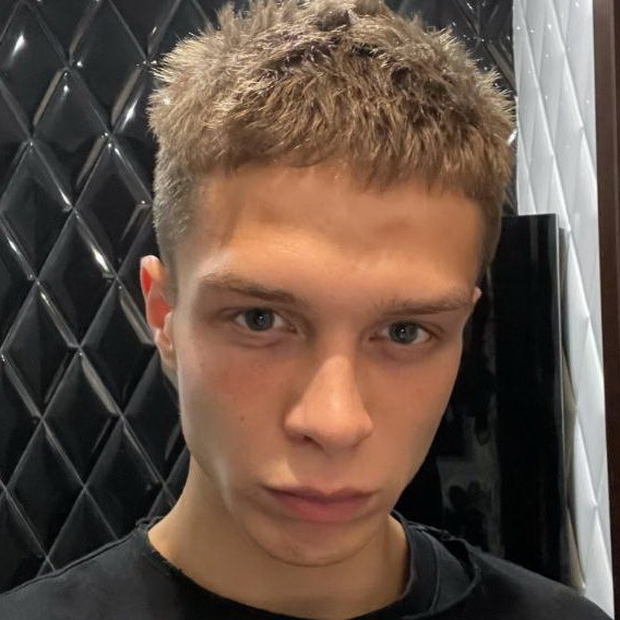     Против Глеба Калюжного возбудили уголовное дело об уклонении от армии