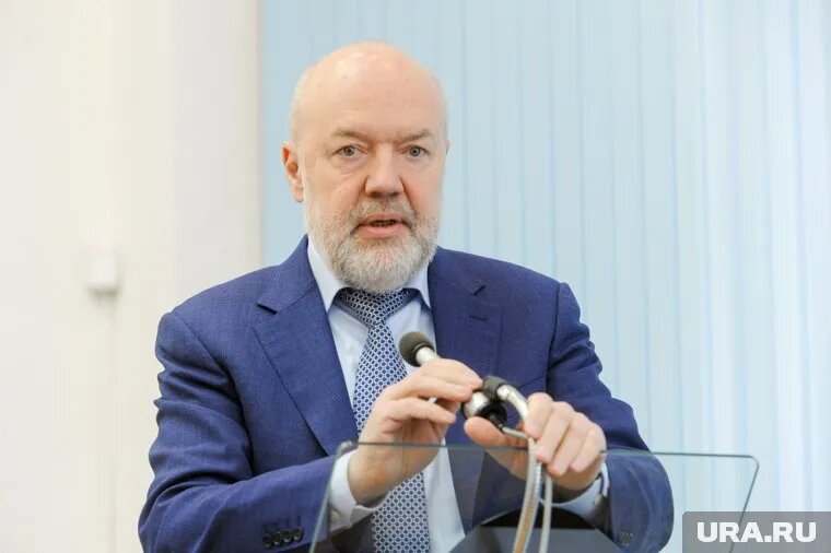 Депутат ГД Крашенинников сообщил URA.RU, как поступят с регионами, отказавшимися переходить на двухуровневую модель самоуправления. Фото: Вадим Ахметов © URA.RU