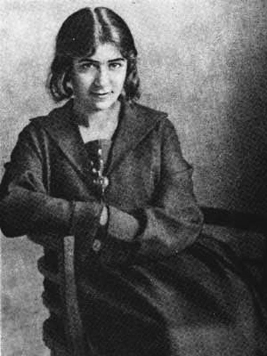 Галя Бениславская. 