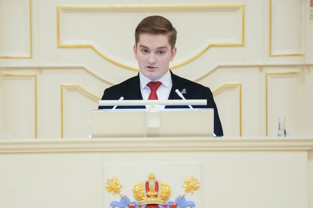   Филипп Чуфистов — председатель Молодежного парламента при Законодательном Собрании Санкт-Петербурга. Фото пресс-службы «Экспертный клуб Петербурга»