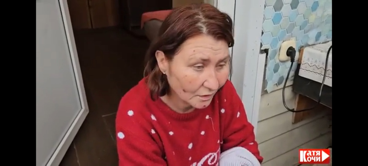 Аня на одном из последних роликов.