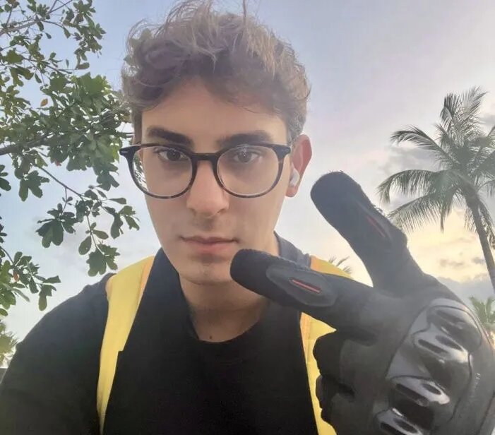 Тарабановский полагает, что многие зумеры часто не осознают важность строгого соблюдения распорядка дня // Фото: предоставлено экспертом