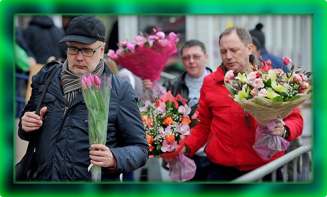 Нет-нет-нет, друзья мои, лица их не грозны. Просто в этот Важный день мужики - Серьёзны!