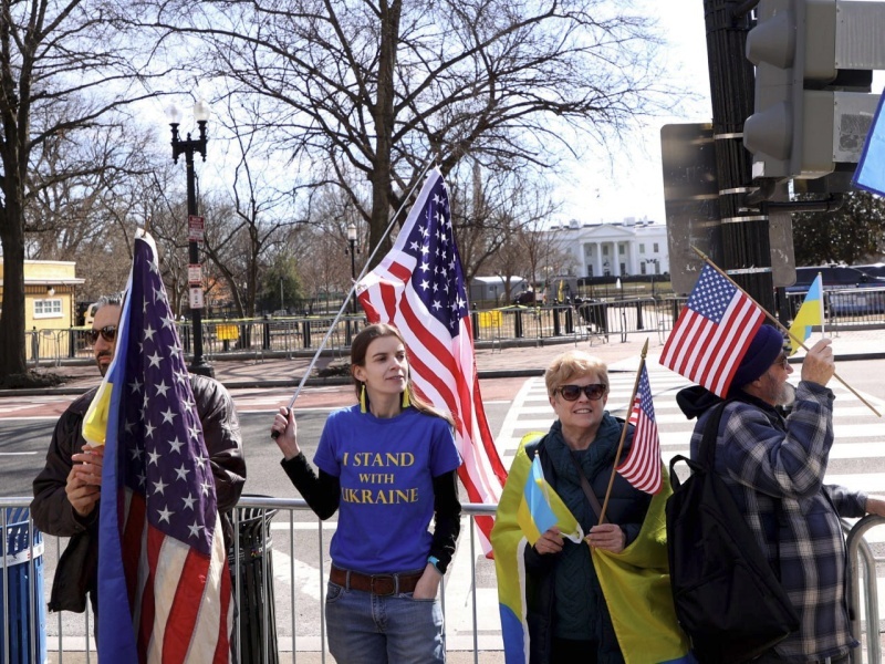    Трамп может депортировать из США 240 тыс. украинских беженцев