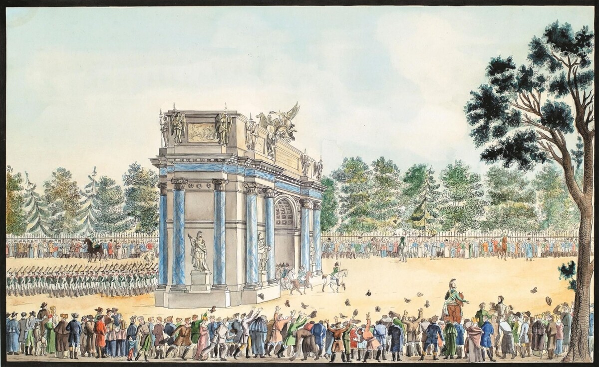 Вид Триумфальных ворот, воздвигнутых в честь российской Императорской гвардии, и торжественное её шествие в Санкт-Петербурге в июле 1814 г.