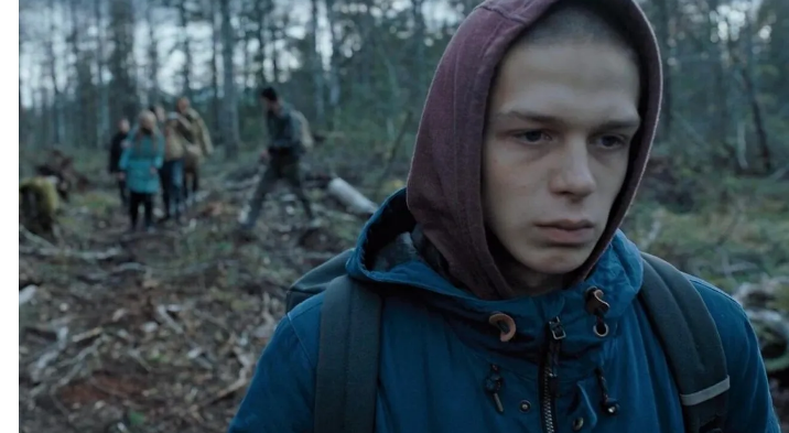 Кадр из сериала "Территория"