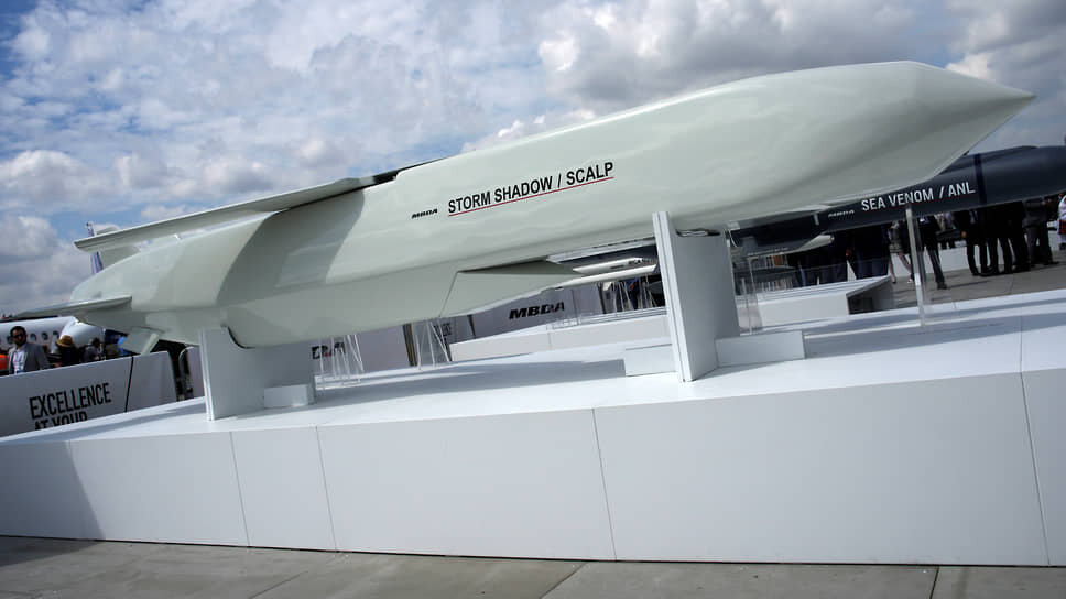 Ракета Storm Shadow на аэрокосмическом шоу в Ле-Бурже (2023 год).📷Фото: Lewis Joly, File / AP