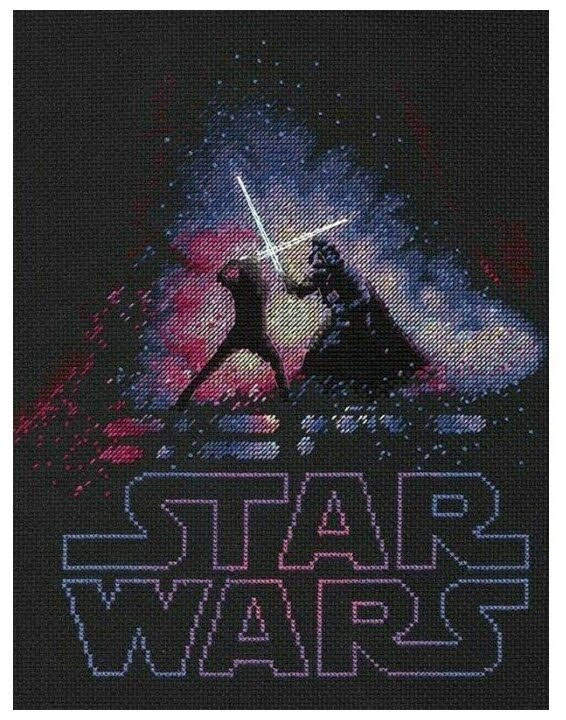 Оригинал сфотографировать, к сожалению, нет возможности, он уехал в другую страну к любителю саги о "Звездных войнах") самое чудесное в наборе - светящиеся нитки, которыми были отшиты световые мечи, которые светятся в темноте)