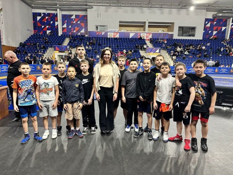    В Оренбурге впервые прошёл фестиваль спортивной борьбы Антон Пичурин