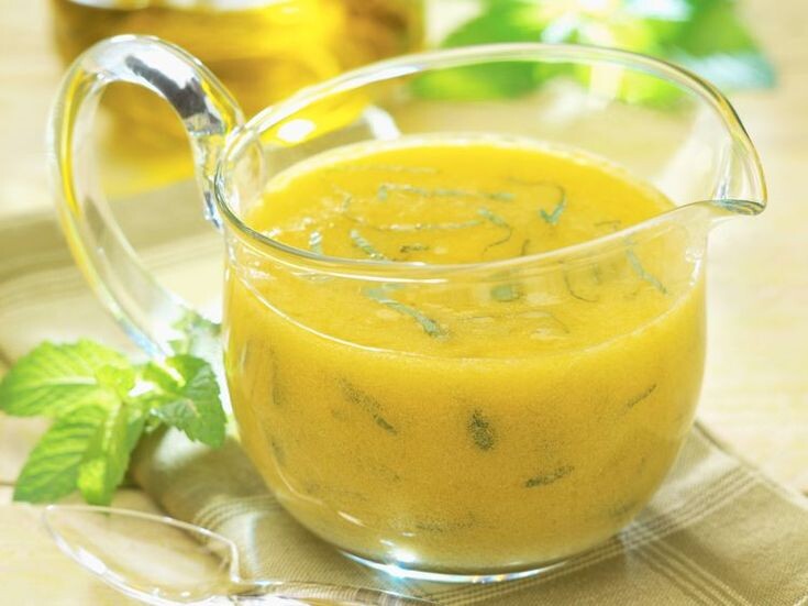 Фото:Vinaigrette à la moutarde ru.pinterest.com заправка Винегрет