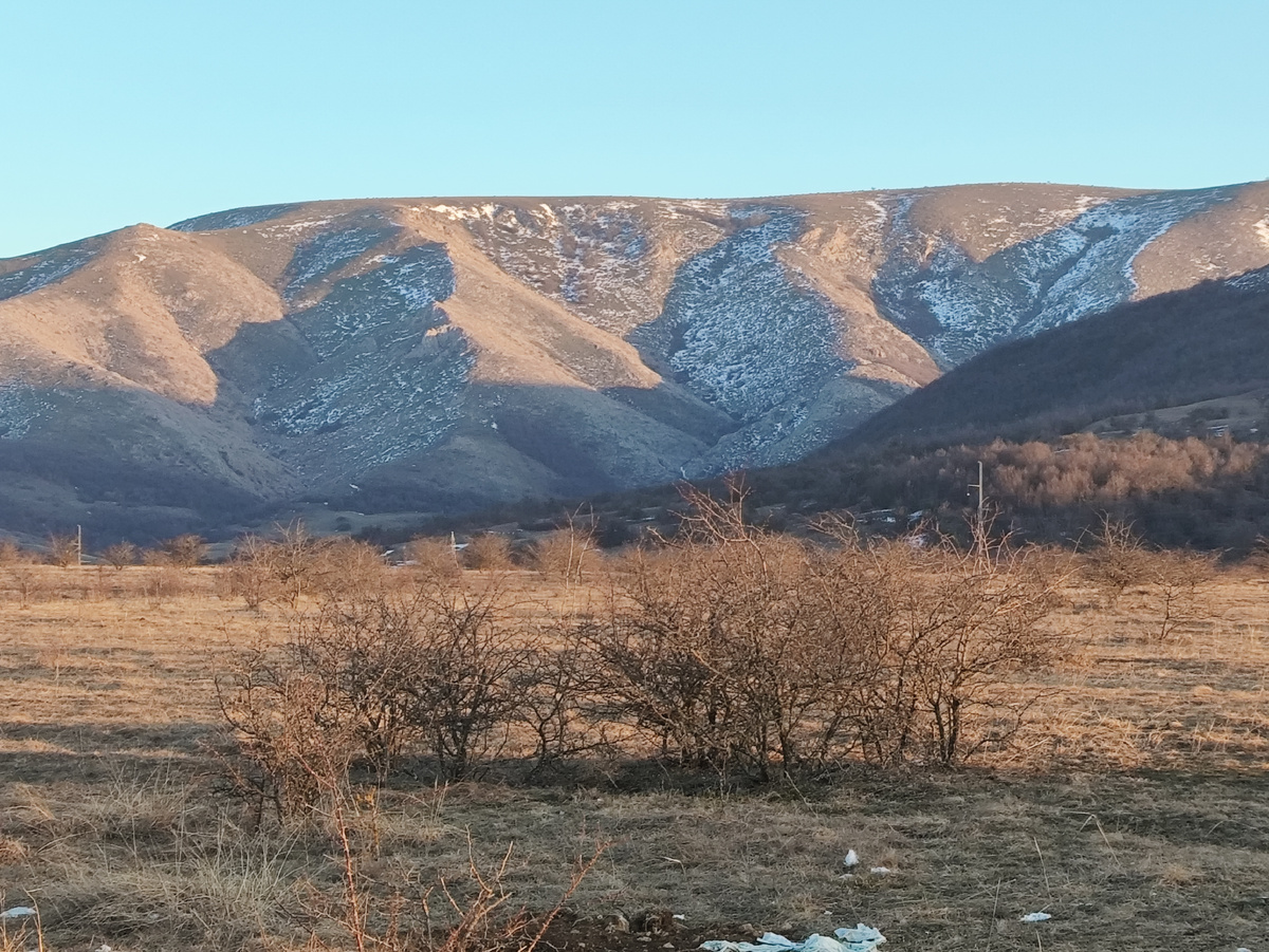 Заснеженные горы стали ближе