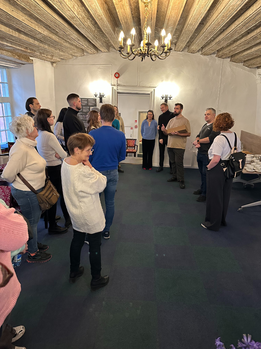 В ходе вернисажа