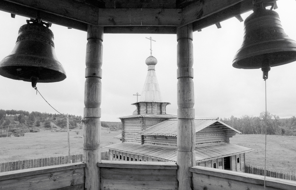     Историко-архитектурный комплекс в посёлке Соттинцы близ Якутска, связанный с пребыванием в этих местах русского землепроходца Семёна Дежнёва / РИА Новости / Сергей Субботин