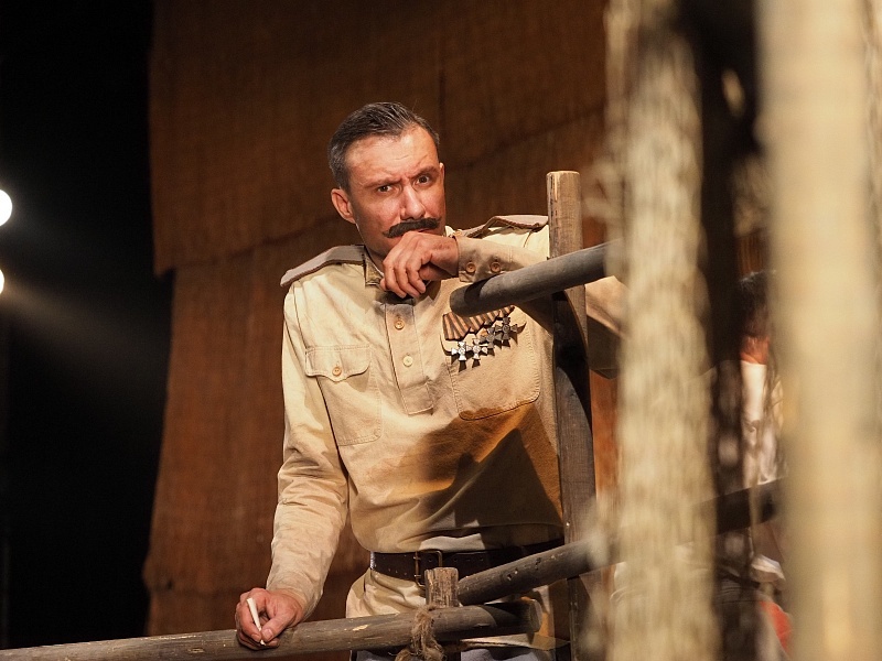 Фото спектакля из свободного доступа