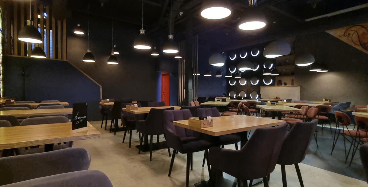 "Salden’s Taphouse", интерьер