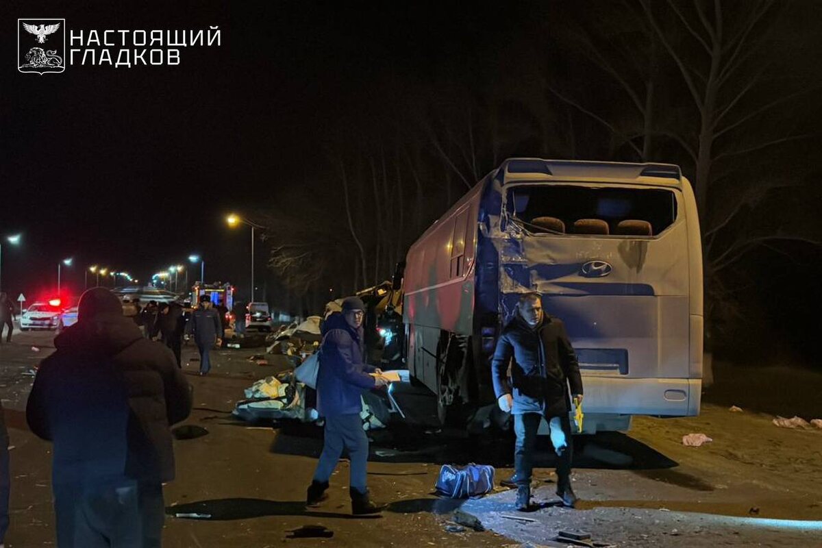    В Белгородской области в жутком ДТП с двумя автобусами погибли шесть человек Андрей Севостьянов