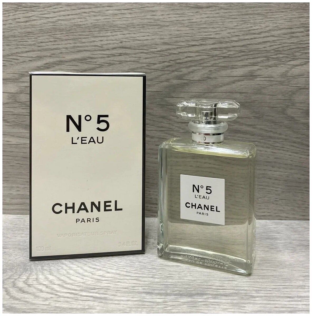 Самый узнаваемый парфюм от CHANEL №5 для девушек.