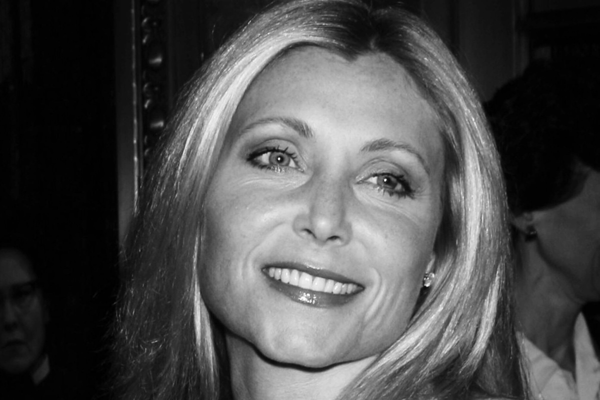     Совершила самоубийство актриса сериала «Спасатели Малибу» Памела Бах