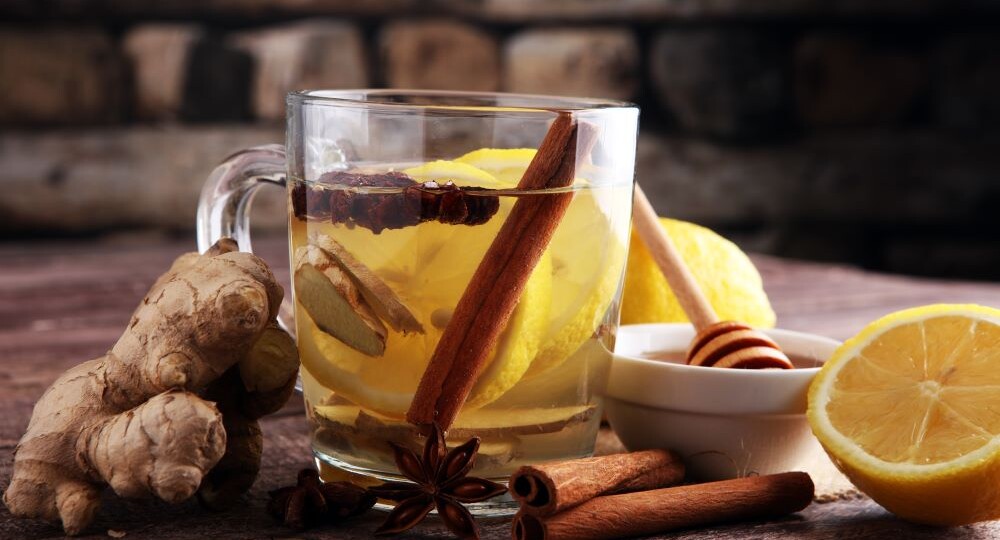 Медовая вода - что это и как сделать?