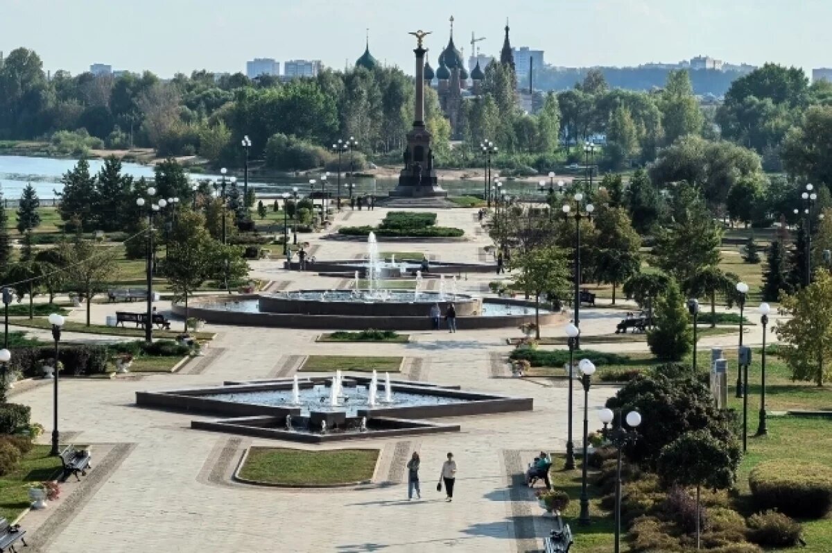    На Стрелке в центре Ярославля обустроят летний кинотеатр