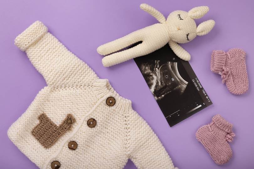 Пример, как можно раскладывать вещи. Добавьте игрушек и другие аксессуары, чтобы создать эмоциональный фон. 