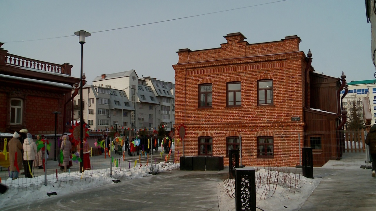 "Дом сказки Ершова" находится на пешеходной улице Дзержинского 