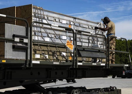    Габбард: военно-промышленный комплекс США против завершения конфликта на Украине