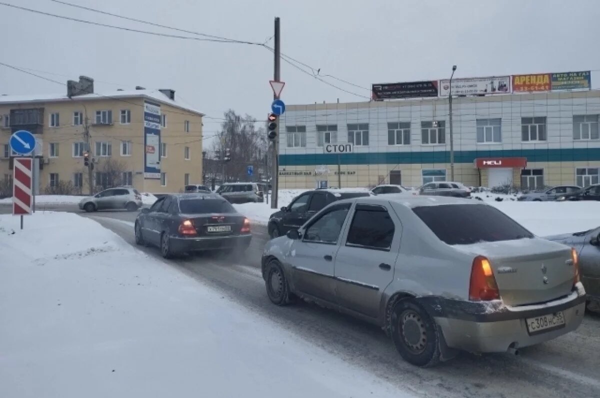    В Омске на три секунды увеличили действие светофора в Амуре