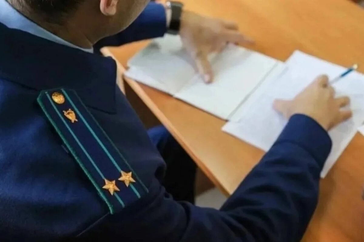    В Тверской области обследуют забытый на 10 лет Дом культуры