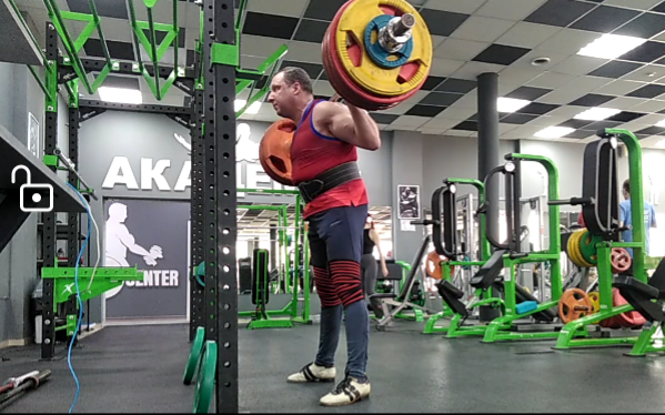 Самоотдача пожалуй основной критерий эффективности тренировок вне зависимости от возраста...